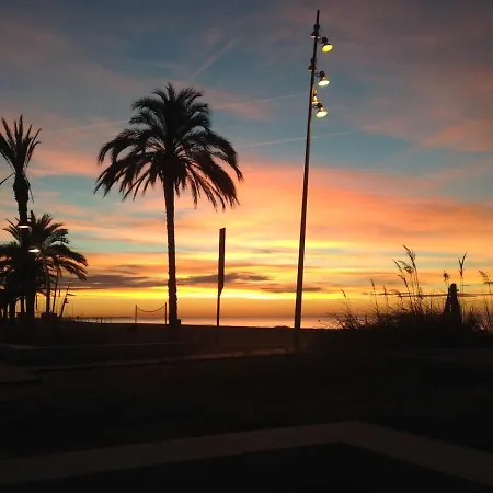 Service - Rosa 6 2º 2ª Calafell
